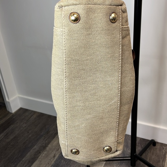 MICHAEL Michael Kors Brown and Tan Shoulder Bag, Beautiful leather straps - Picture 7 of 15